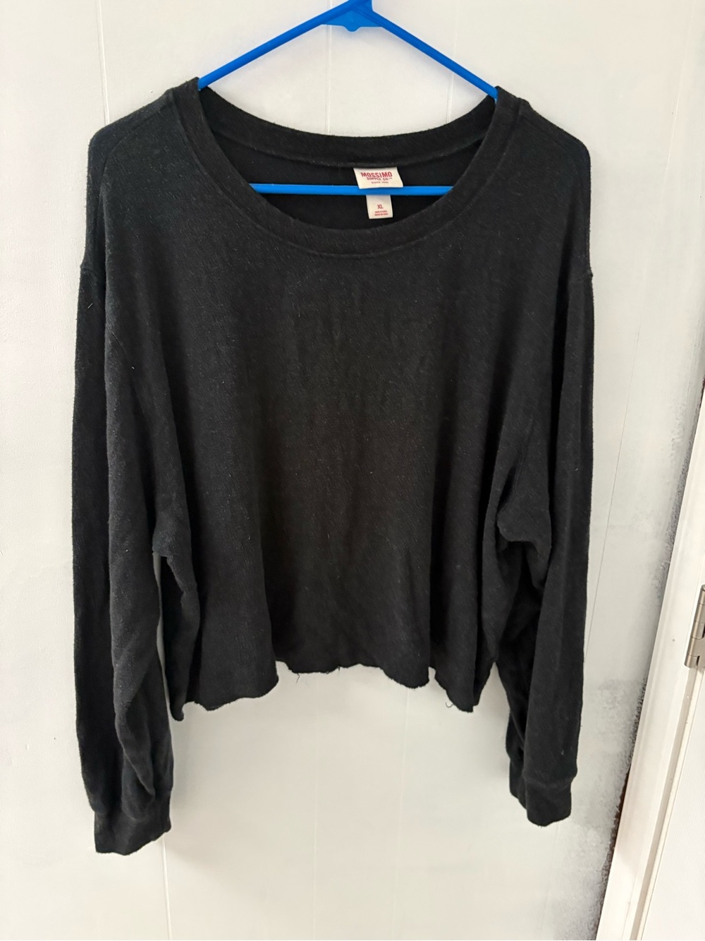 Mossimo Supply Co. Black Long Sleeve Crewneck Top